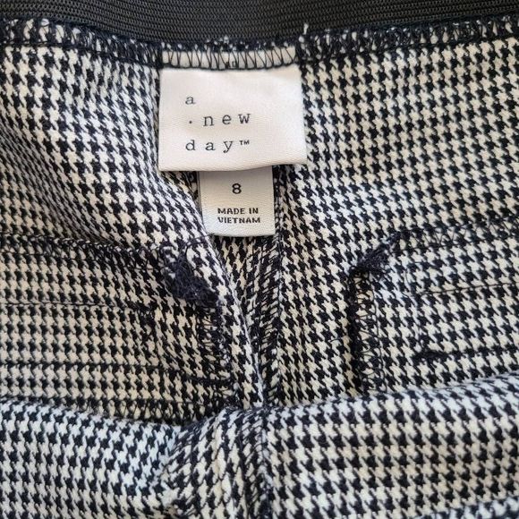 Houndstooth check stretch trouser 8 - Picture 3 of 6